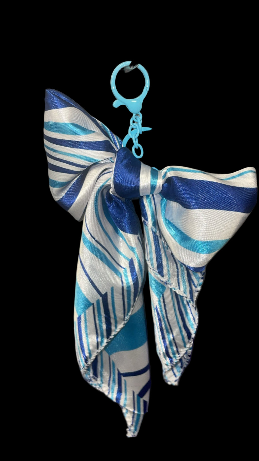 Charm | Scarf | Pin [3]