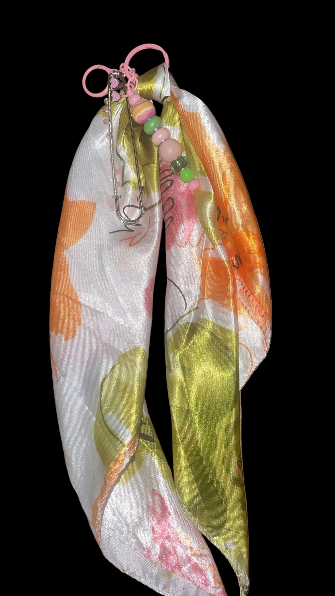 Charm | Scarf | Pin [2]