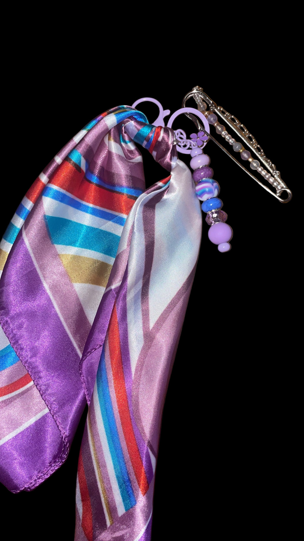 Charm | Scarf | Pin [4]